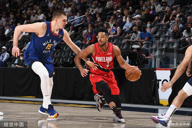 對比那些因 對比那些因