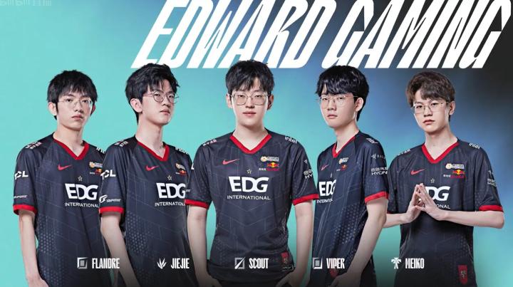 让更多球迷 让更多球迷