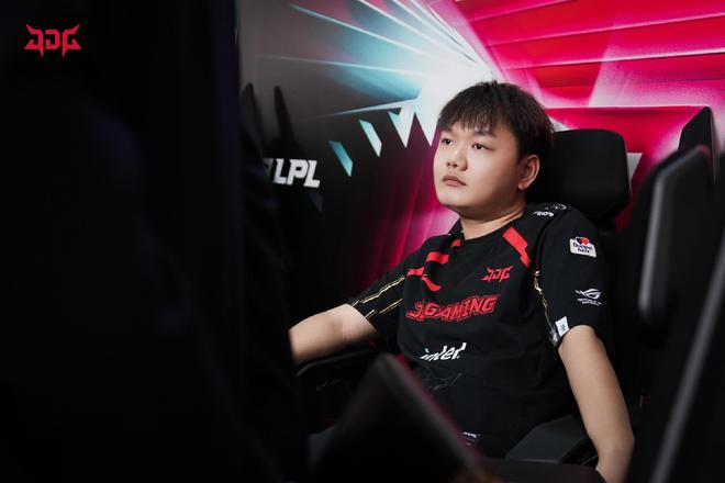 方式不同 方式不同